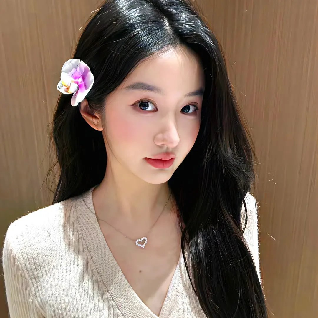 黄金庭院：冬日里的新年愿望